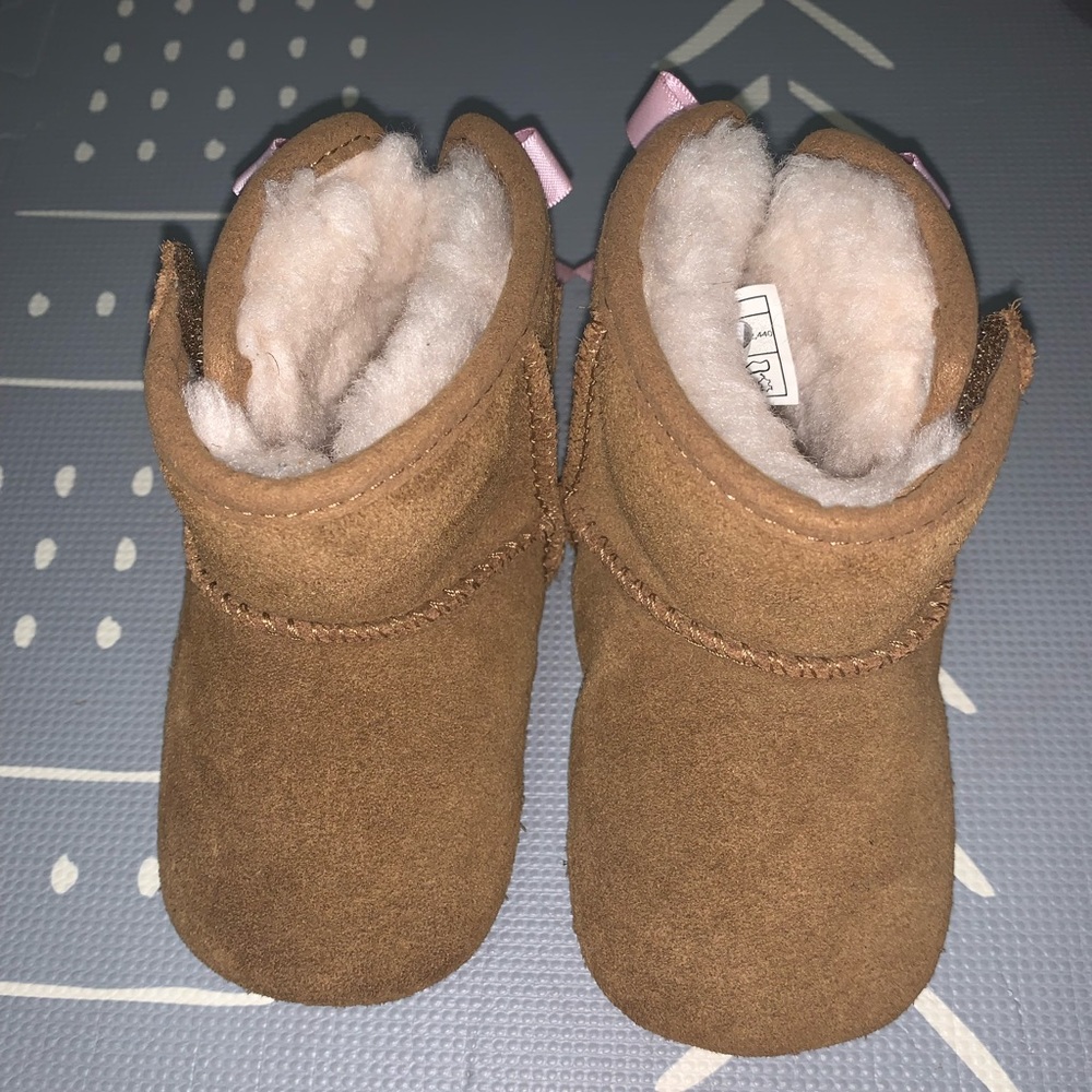 Brown Uggs